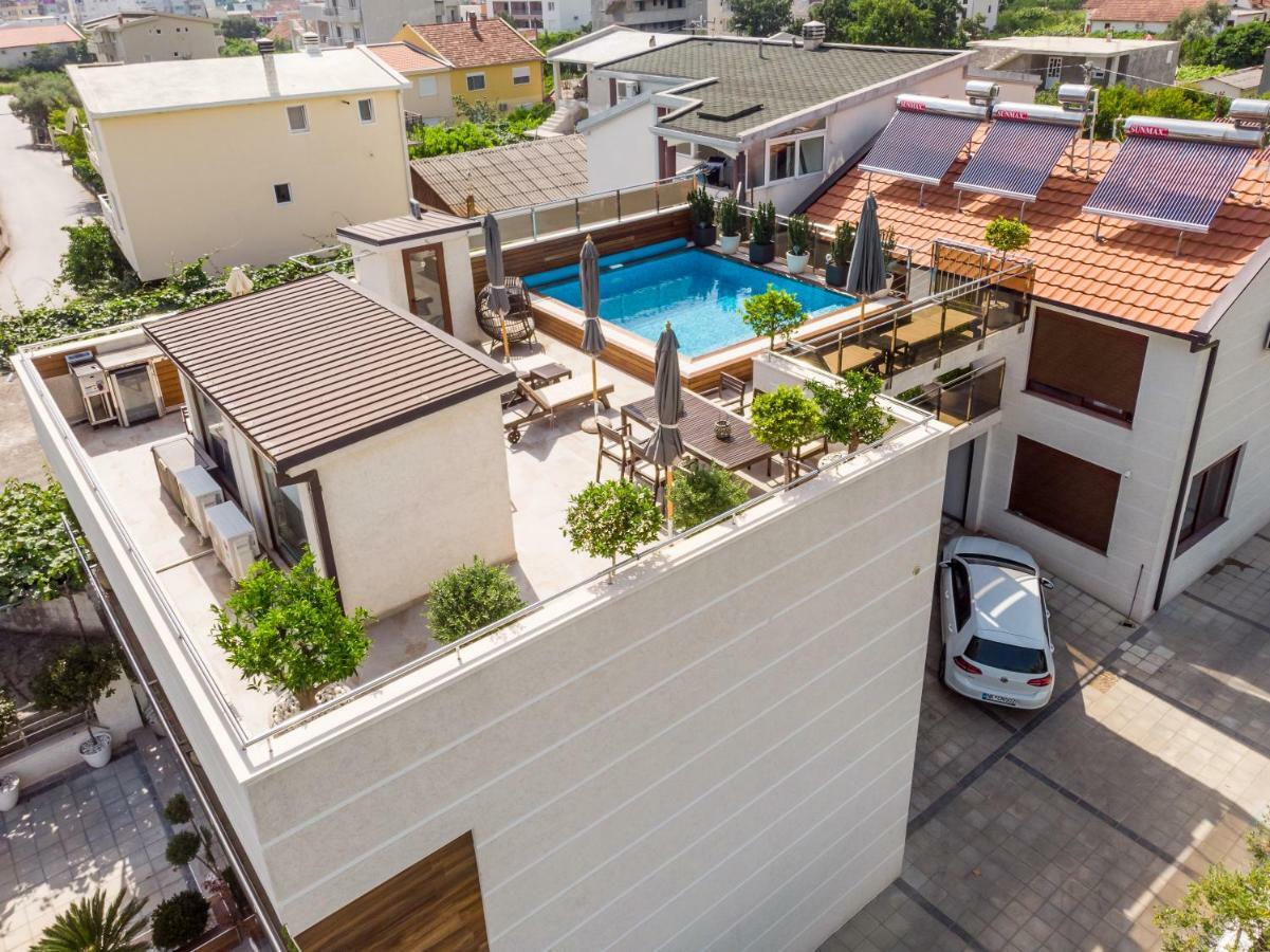 Apartments Davor Bar Bagian luar foto